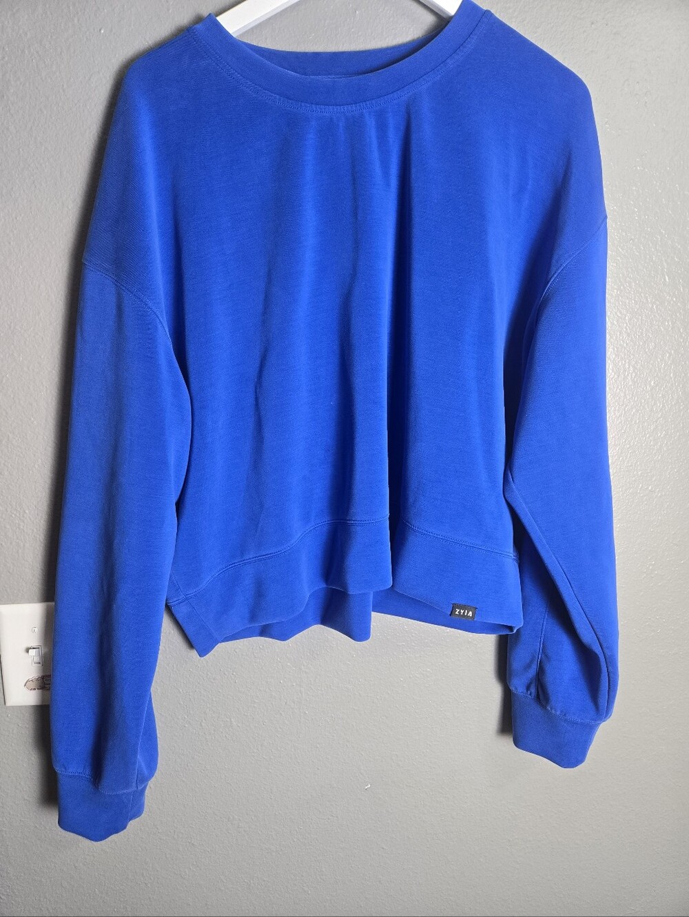 ZYIA Blue Crewneck Oversized Cropped Sweater Size Large